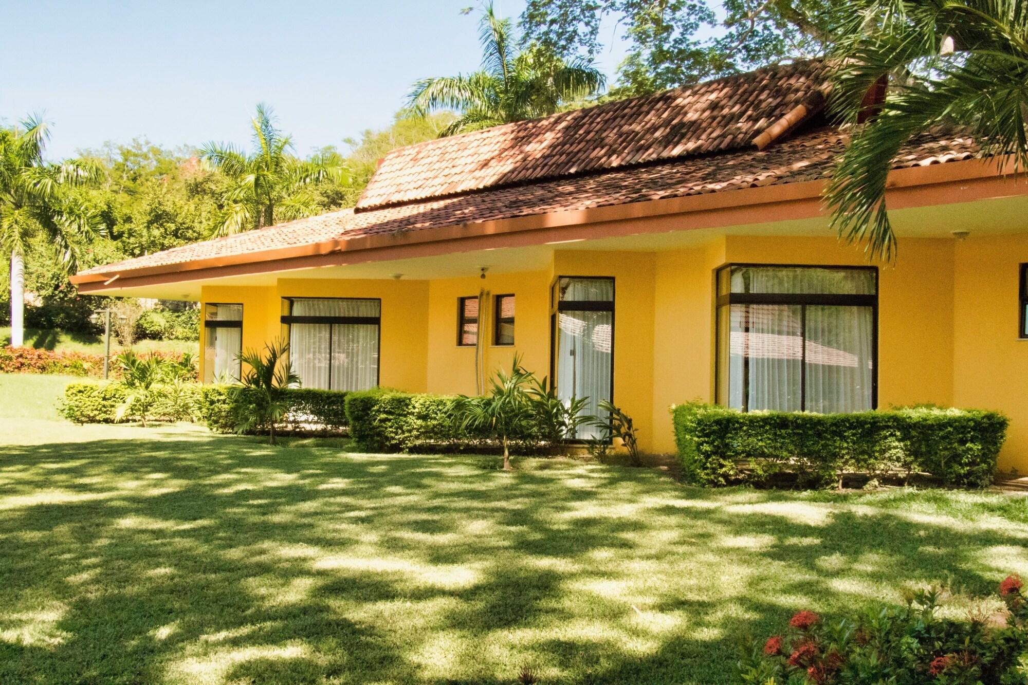 Papagayo Golden Palms Beachfront Hotel Panama ภายนอก รูปภาพ